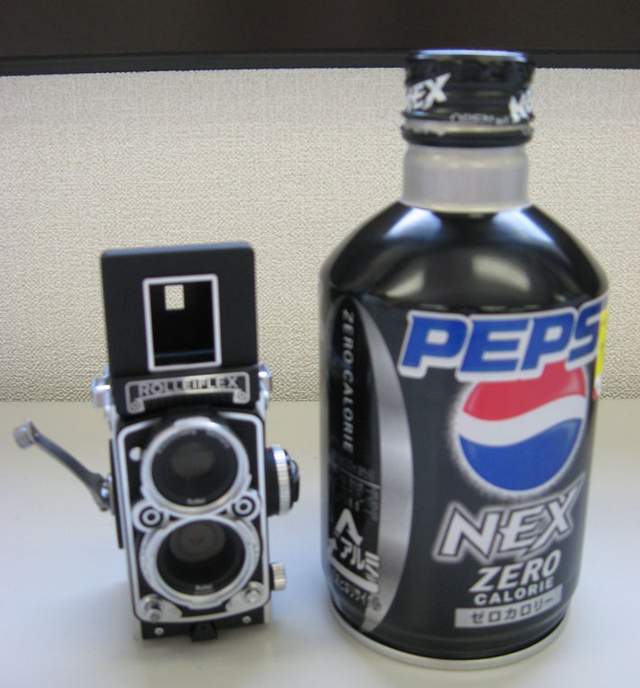 ��������J����