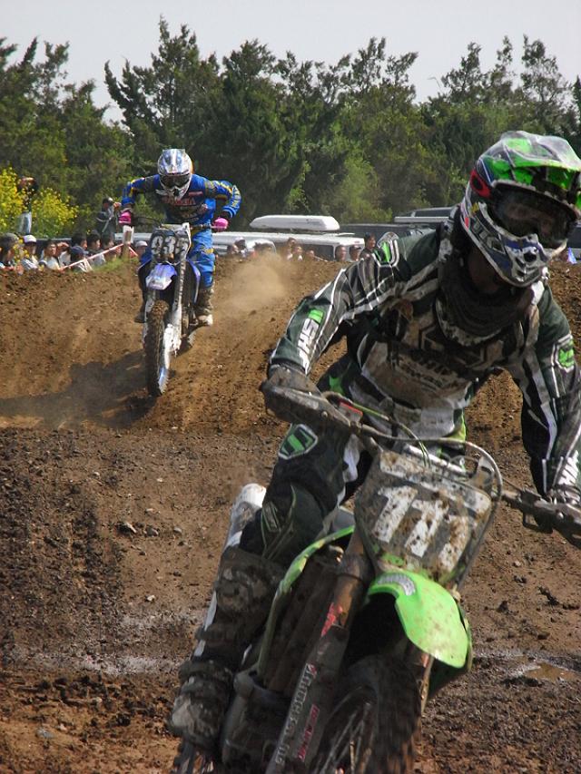 ���g�N���X�o�C�N