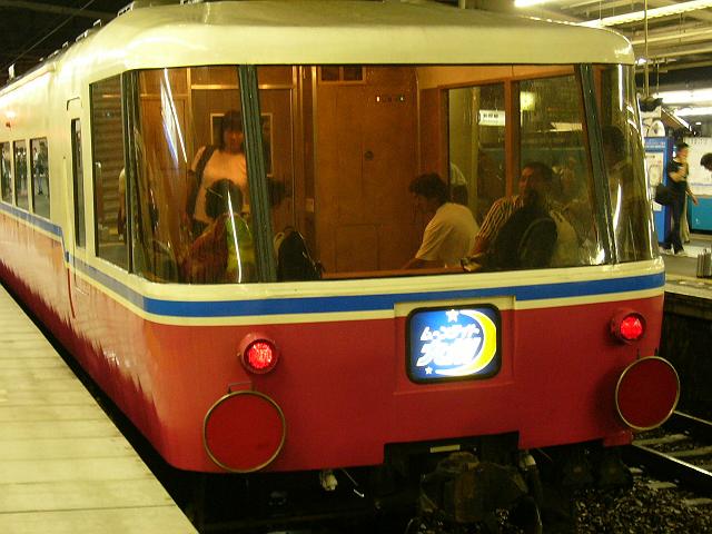 �t�F�C�o���b�g��s