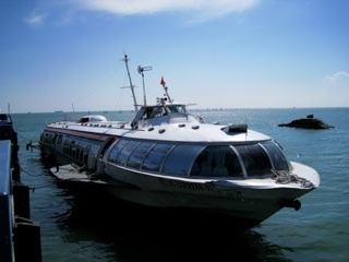 �x�g�i���ŏ�������{��m���ۂ��f�U�C���̑D