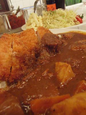 �u�Ԃ��ƕʊفv�̃J�c�J���[