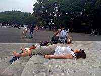 �������ł�������1.5���ԐQ���ʐ^