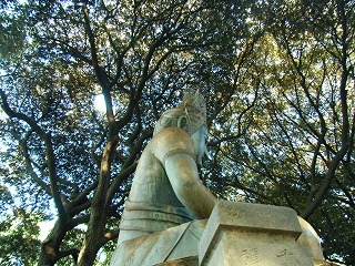 ����@���I