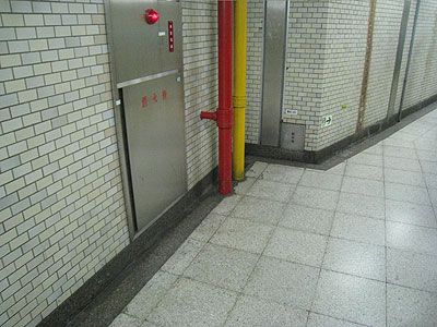 �_�ے��w�̔z�ǂ͐F��������Ă��Ă킩��₷��