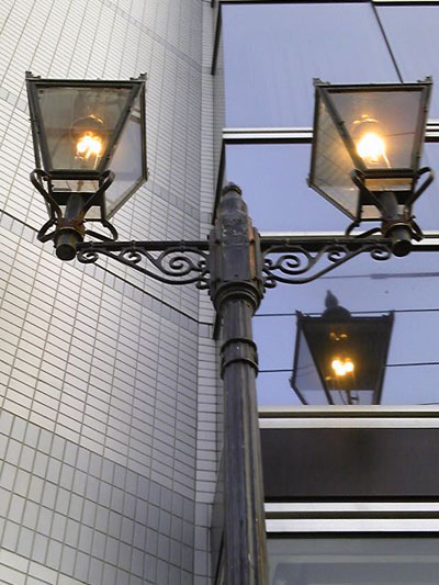 �K�X�g�s�A�Z���^�[�̊X���̓K�X��