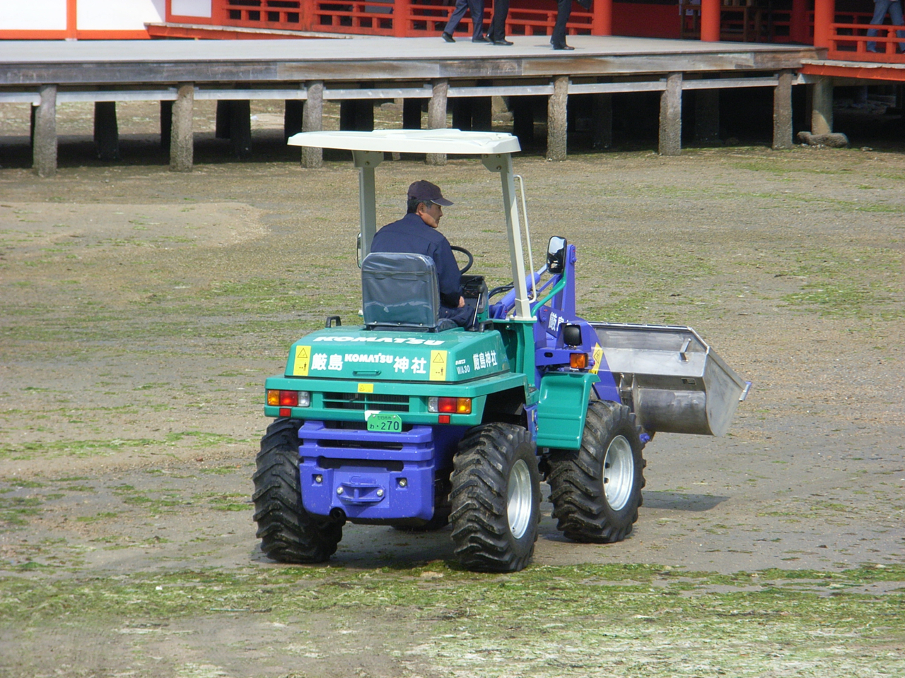 �������_��