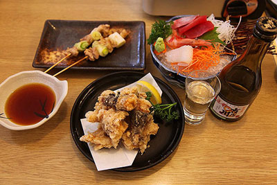 �`�F�[���X�O�������ɂ߂��j�ɂ����A�H�ׂĂ�����Ȃ��Z