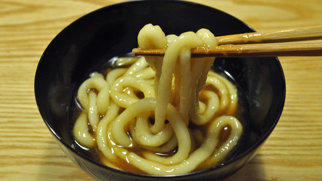 �{���̃��W�I�ɏo��